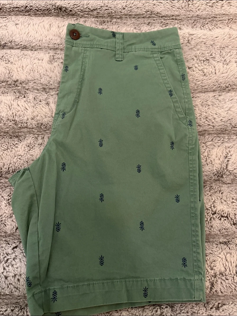 Aeropostale Men’s Chino Shorts 2 Pair Bundle Khaki Pineapple - Size 32